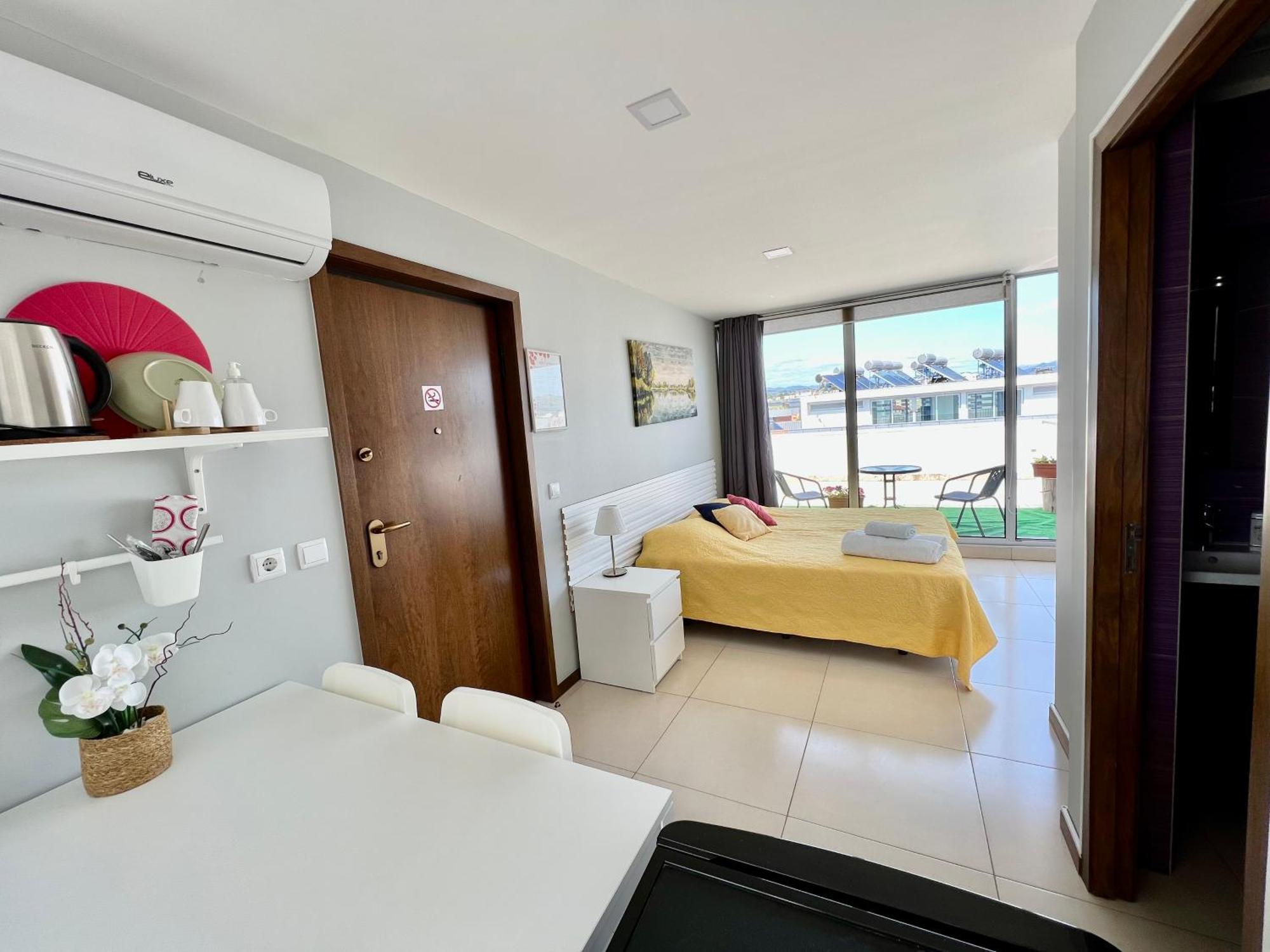 Quarto Privado E Entrada Independente Com Aquecimento E Terraco - Vila Verde Centro Braga Eksteriør bilde