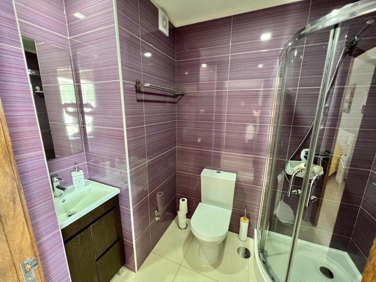Quarto Privado E Entrada Independente Com Aquecimento E Terraco - Vila Verde Centro Braga Eksteriør bilde